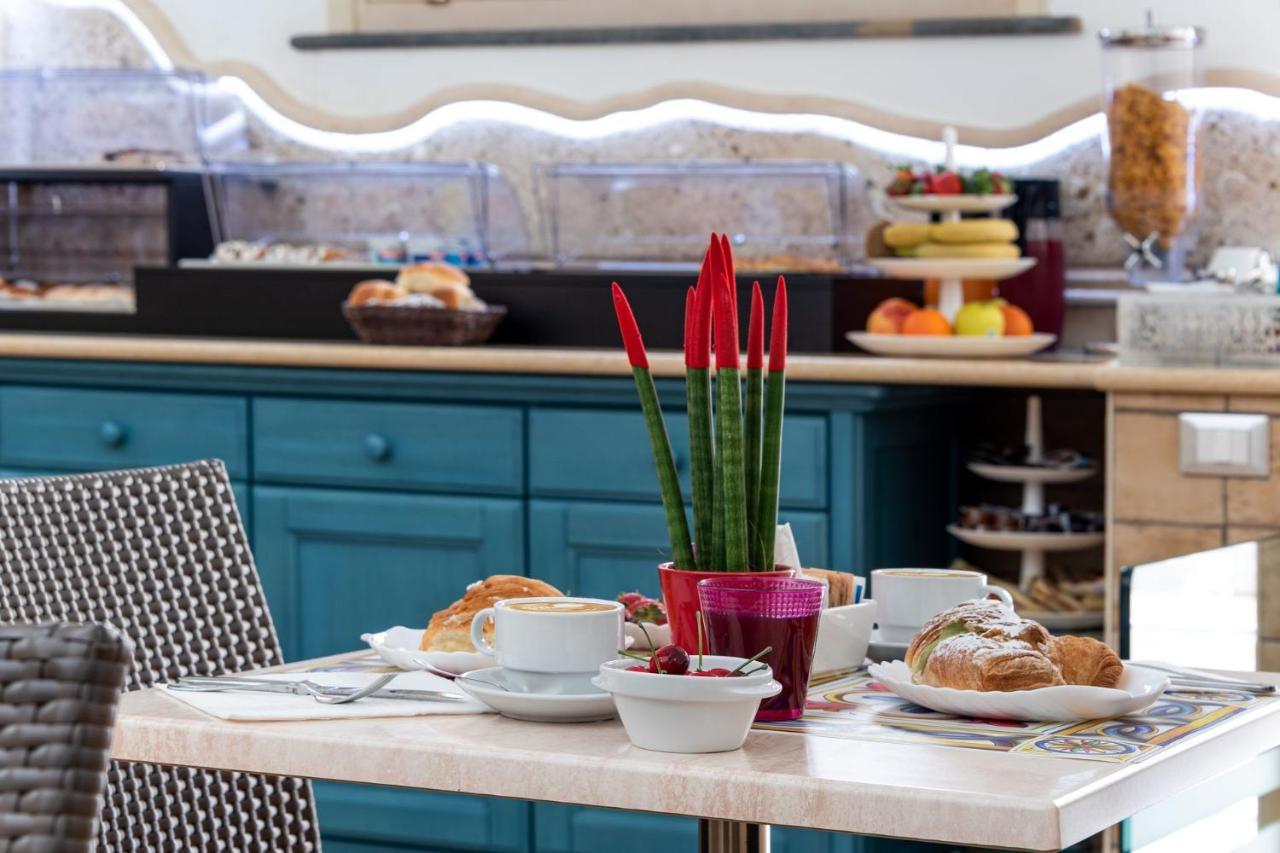 Albert Rooms & Breakfast San Vito Lo Capo Buitenkant foto