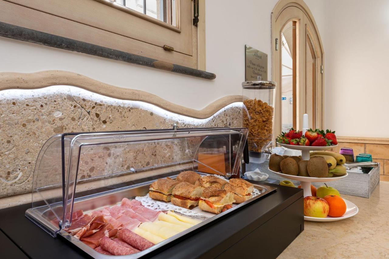 Albert Rooms & Breakfast San Vito Lo Capo Buitenkant foto